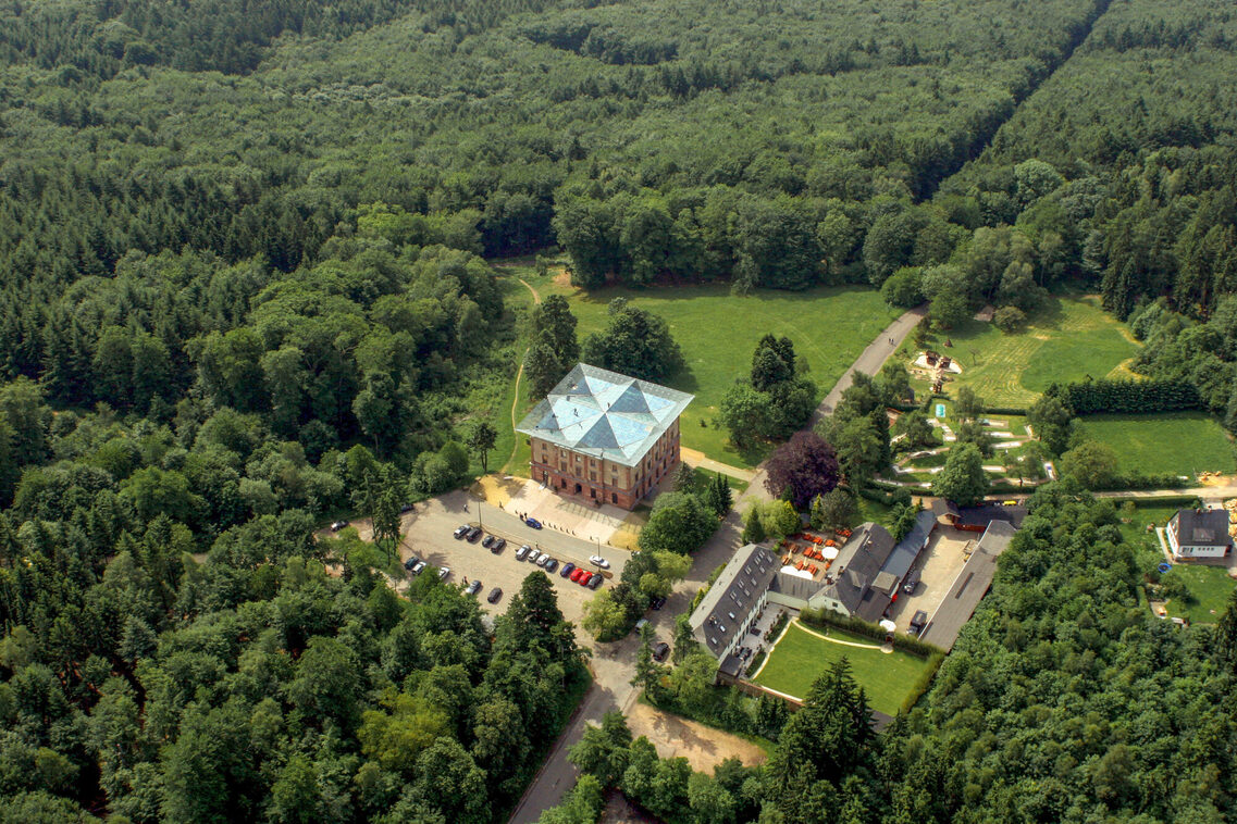 Jagdschloss Platte Außenaufnahme Luftaufnahme
