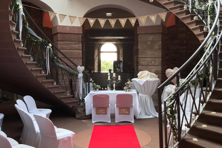 Table de mariage dans la rotonde