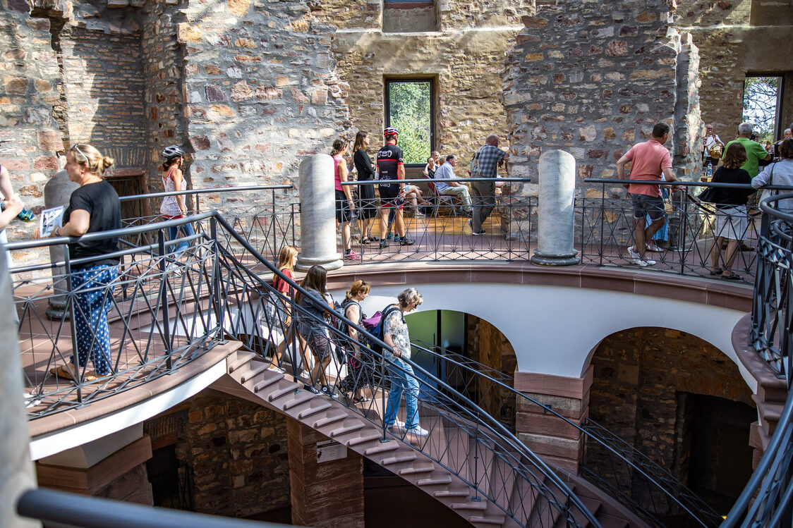 Visitors to the Platte hunting lodge