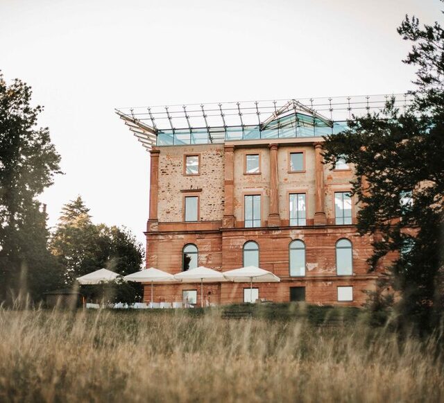 Außenansicht Jagdschloss Platte